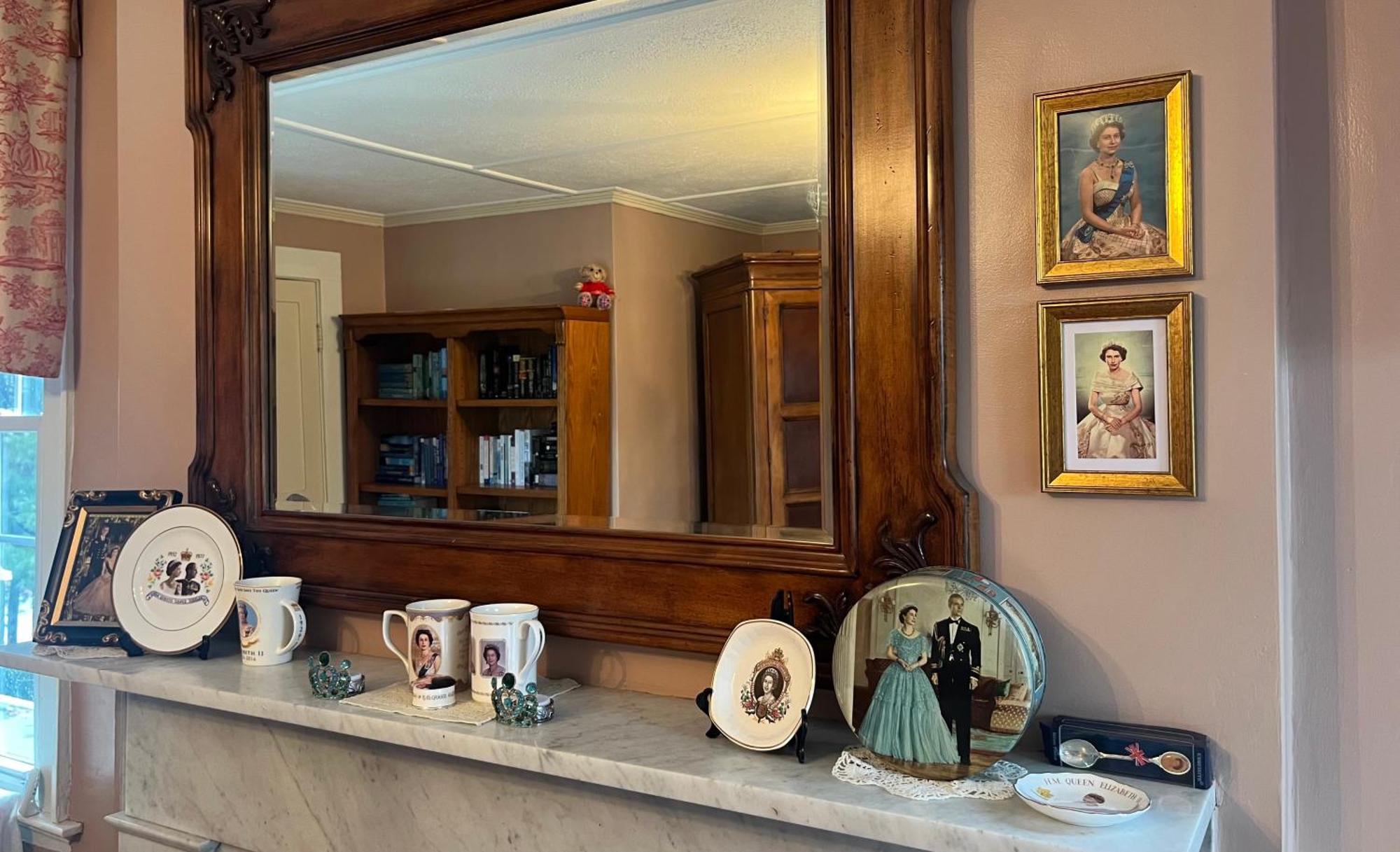 Antique1242 British Bed & Breakfast Enfield Eksteriør billede