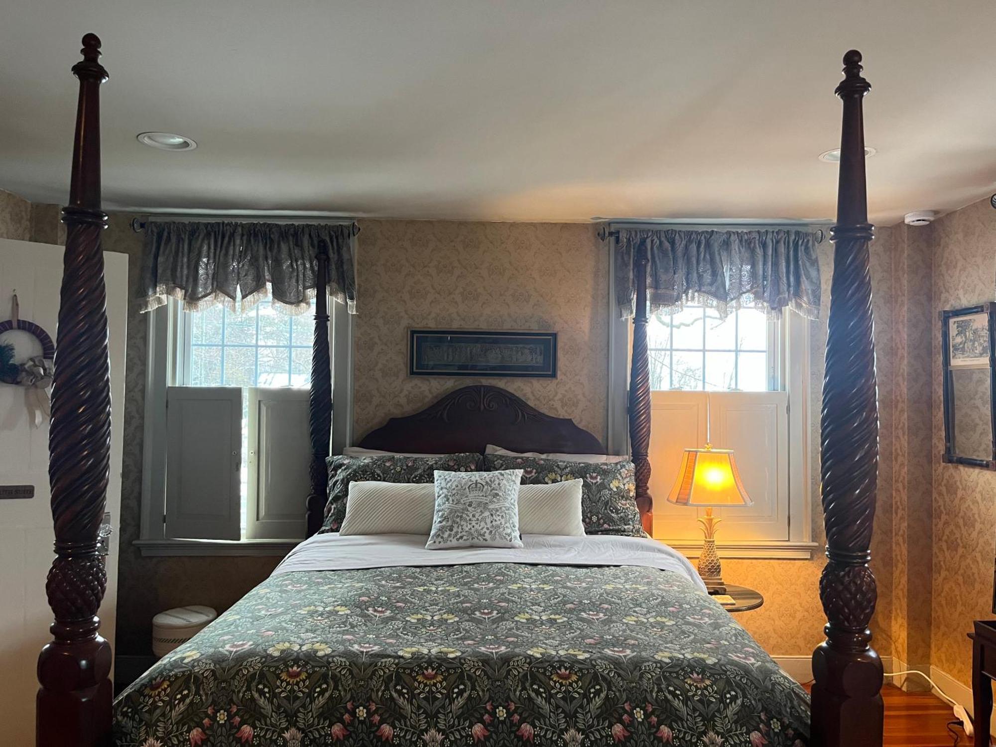 Antique1242 British Bed & Breakfast Enfield Eksteriør billede